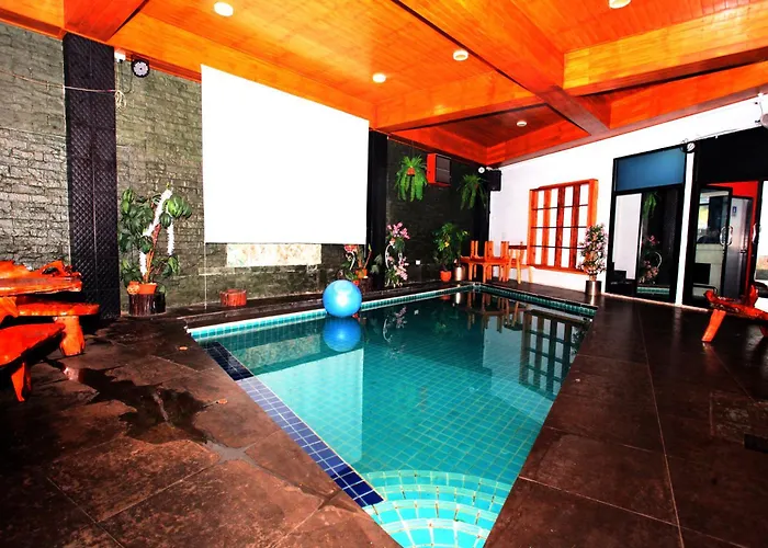 Koenig Hotel Pattaya Near Walking Street